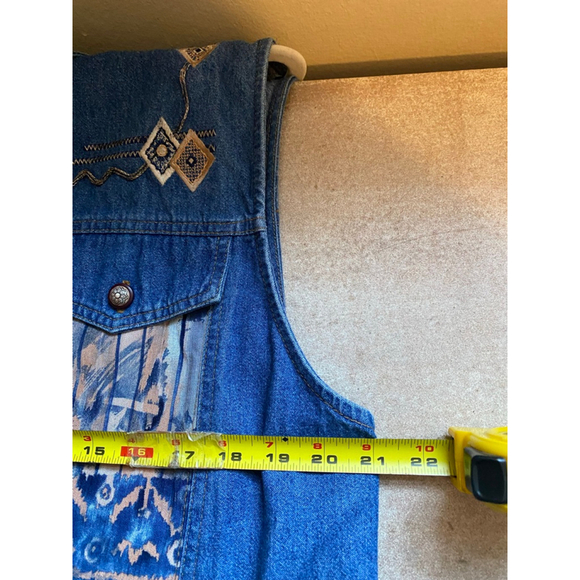Saint Germain Embroidered Denim Vest Boho Western Artisan Vintage Ranch Festival - Picture 9 of 9